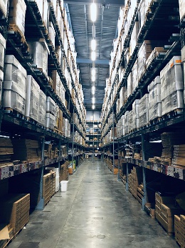 A high bay warehouse